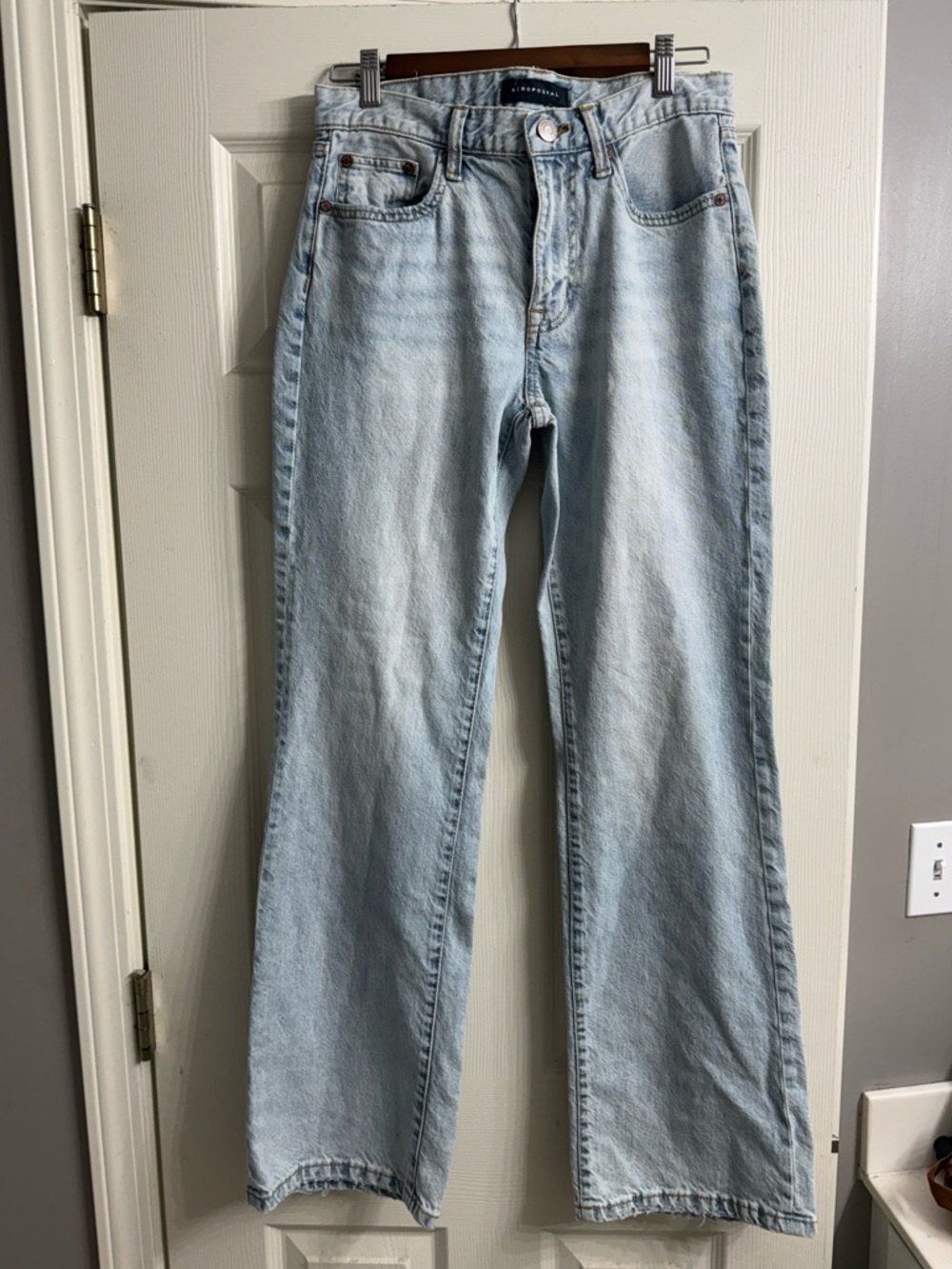 Aeropostale Light Wash Boyfriend Jeans - Pale Blue